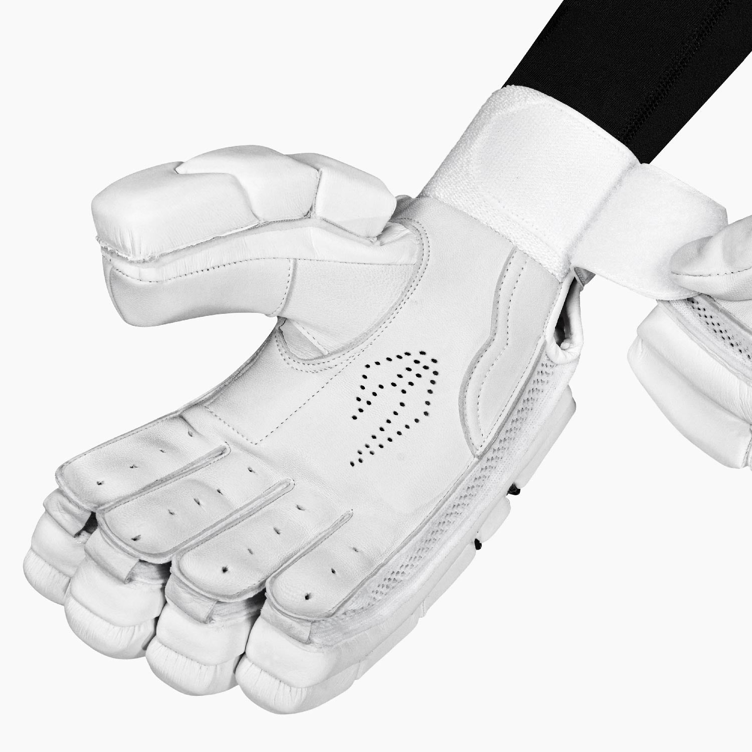 DSC Blak 33 Batting Gloves - Junior