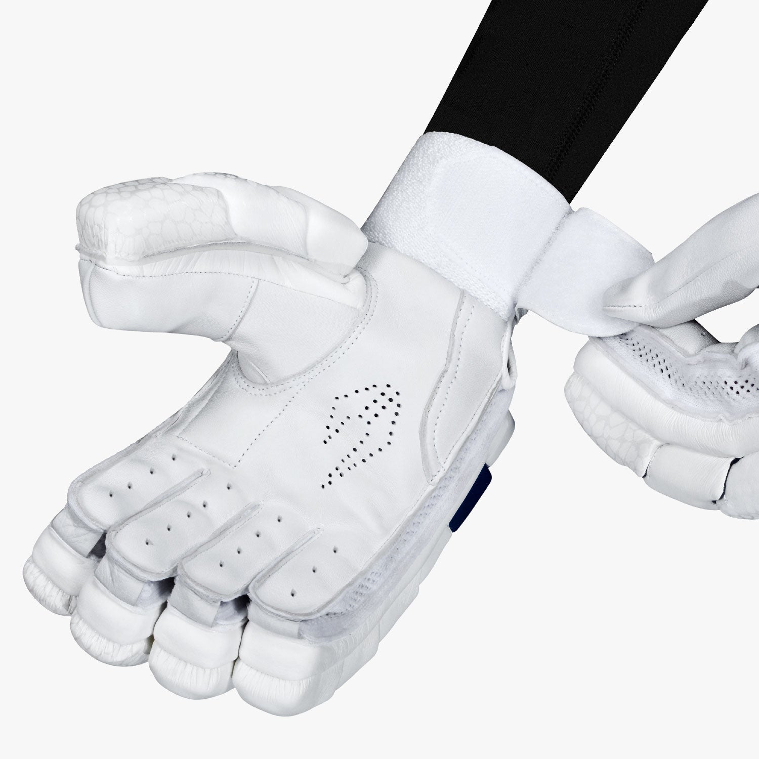 DSC Pearla 1000 Cricket Batting Gloves - Senior