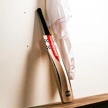 Gray Nicolls Legend Cricket Bat - Size 6
