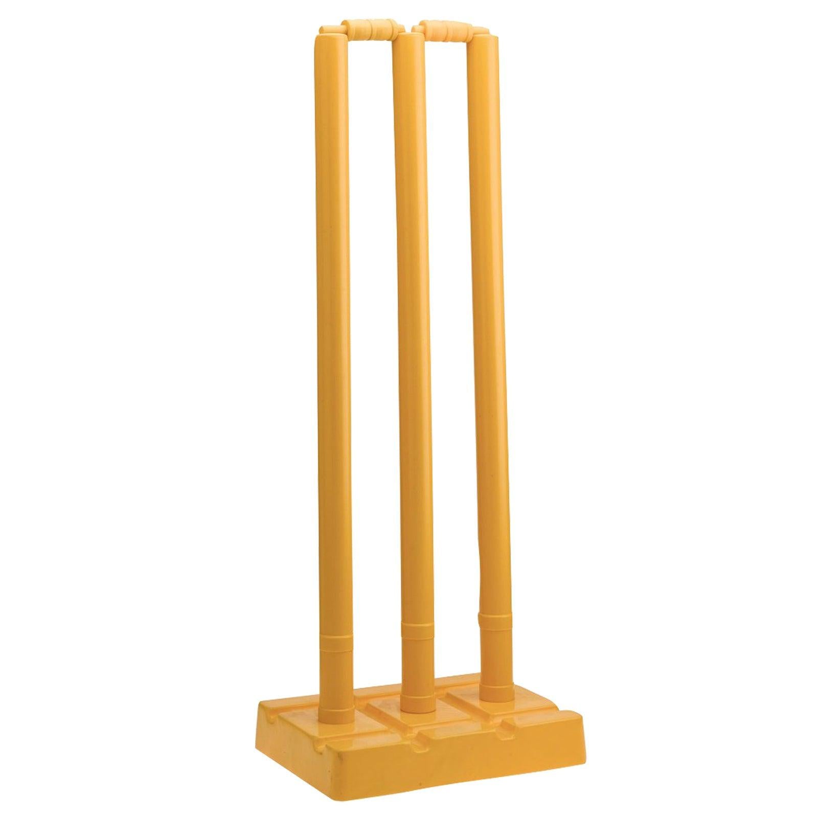 Gray Nicolls Yellow Stumps (Base/3 Stumps/2 Bails)