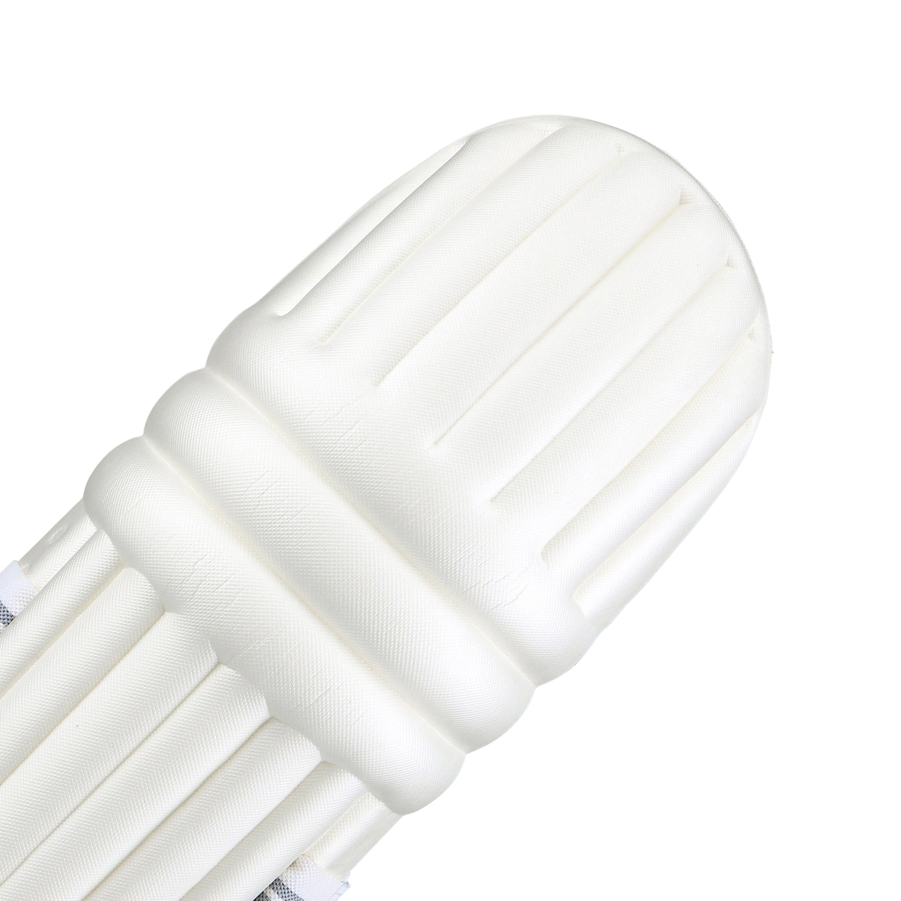 Kookaburra Pro 6.0 Supalite Cricket Batting Pads - Small Junior