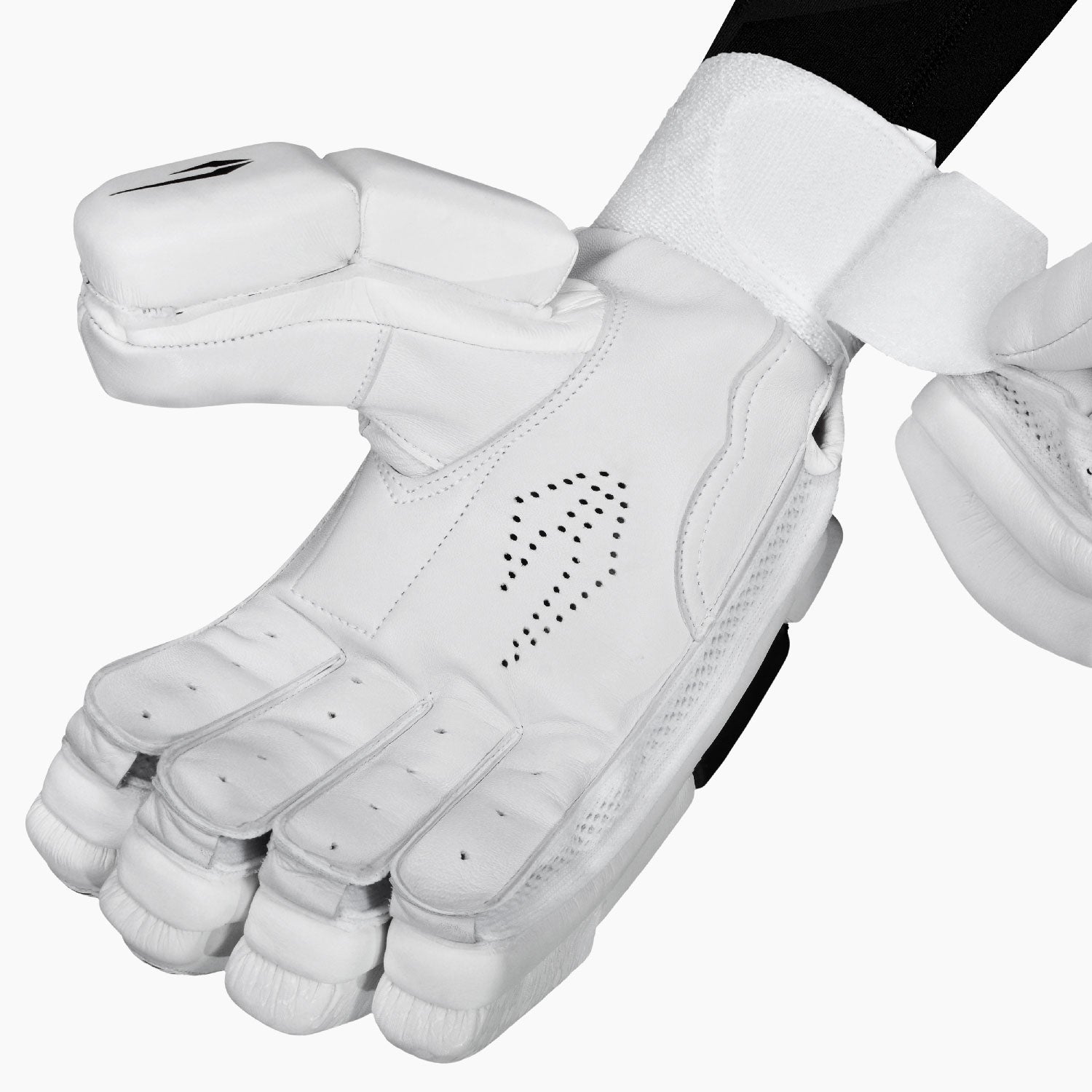 DSC Blak 44 Batting Gloves - Junior