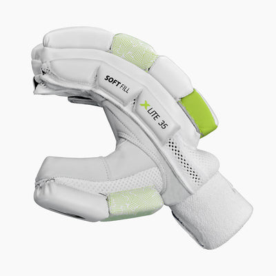 DSC Xlite 35 Batting Gloves - Junior