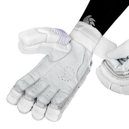 DSC The Bull Autograph Batting Gloves - Senior