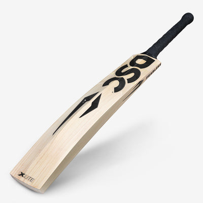 DSC Xlite 35 Cricket Bat - Adult