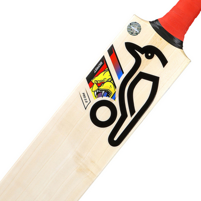Kookaburra Beast Pro 2.0 Junior Cricket Bat - Size 6