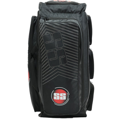 SS Gladiator Wheel Cricket Bag