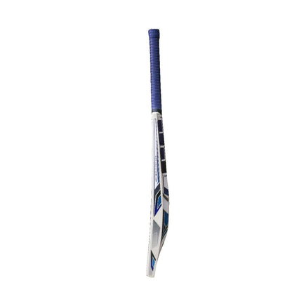 SS Sky Striker Cricket Bat - Senior