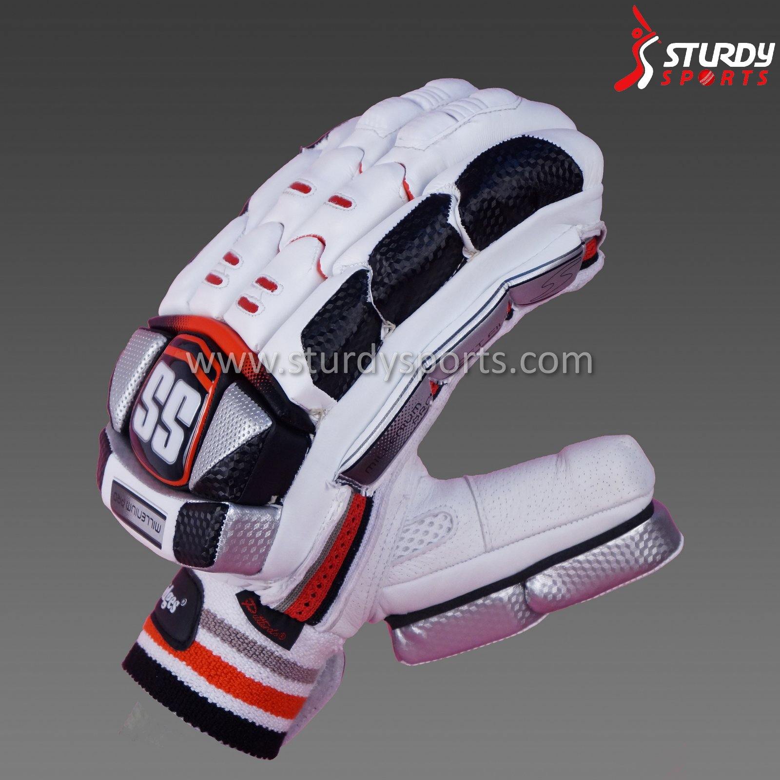 SS Millenium Pro Batting Gloves - Boys